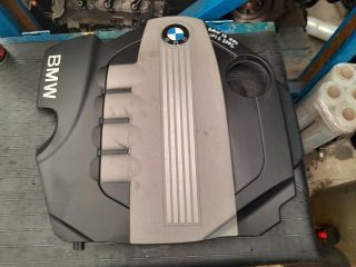 bontott BMW X3 Felső Hűtőburkolat