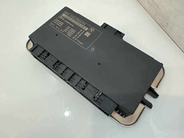 bontott BMW X3 Fényszóró Elektronika