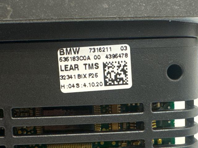 bontott BMW X3 Fényszóró Elektronika