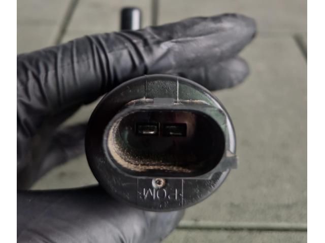 bontott BMW X3 Fényszórómosó Szivattyú