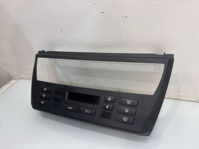 bontott BMW X3 Fűtéskapcsoló (digit klímás)