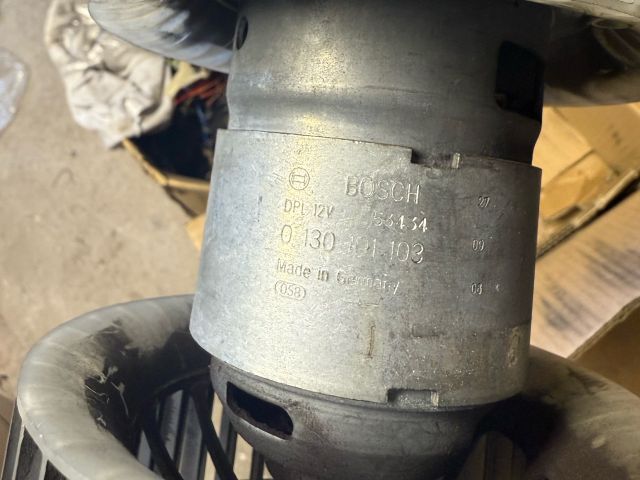 bontott BMW X3 Fűtőmotor (Klímás)