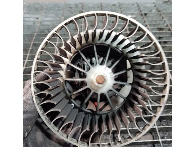 bontott BMW X3 Fűtőmotor (Klímás)