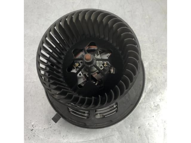 bontott BMW X3 Fűtőmotor (Nem klímás)