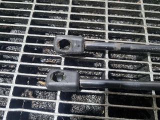 bontott BMW X3 Gázrugós Kitámasztó Teleszkóp Csomagtérajtó (Pozíciófüggetlen)