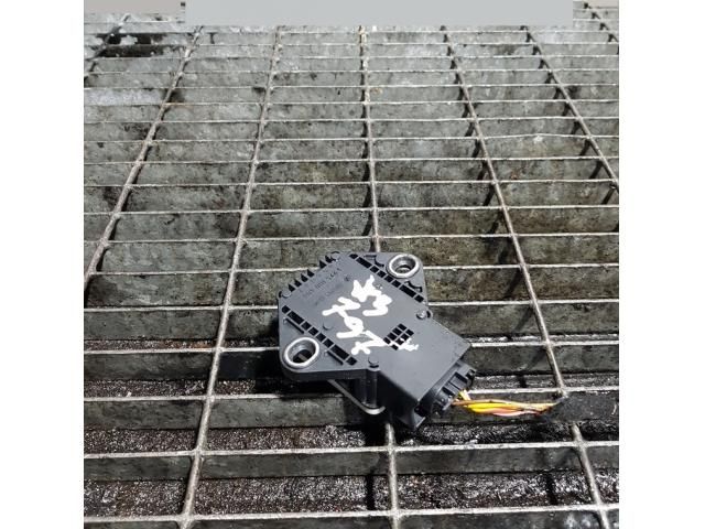 bontott BMW X3 Gyorsulás Jeladó