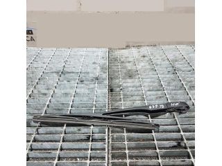 bontott BMW X3 Hátsó Ablaktörlő Kar