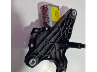 bontott BMW X3 Hátsó Ablaktörlő Motor