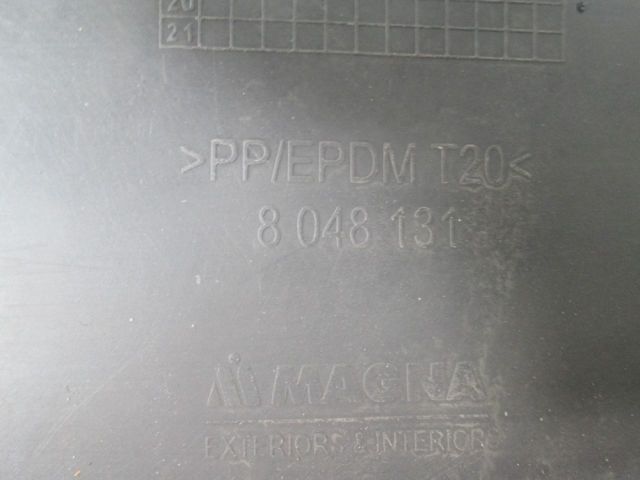 bontott BMW X3 Hátsó Lökhárító (Üresen)