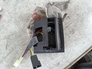 bontott BMW X3 Hátsó Szivargyújtó Aljzat