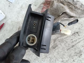 bontott BMW X3 Hátsó Szivargyújtó Aljzat