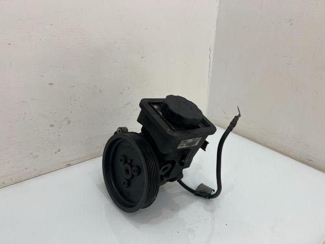 bontott BMW X3 Hidraulika Szivattyú