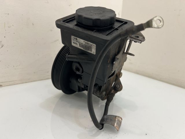 bontott BMW X3 Hidraulika Szivattyú