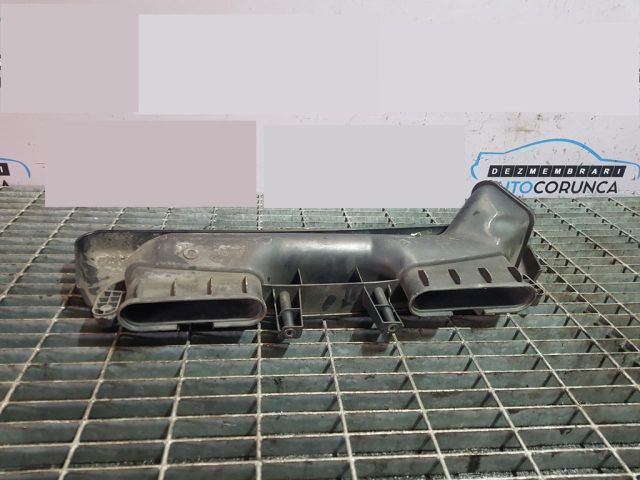 bontott BMW X3 Hűtő Légterelő