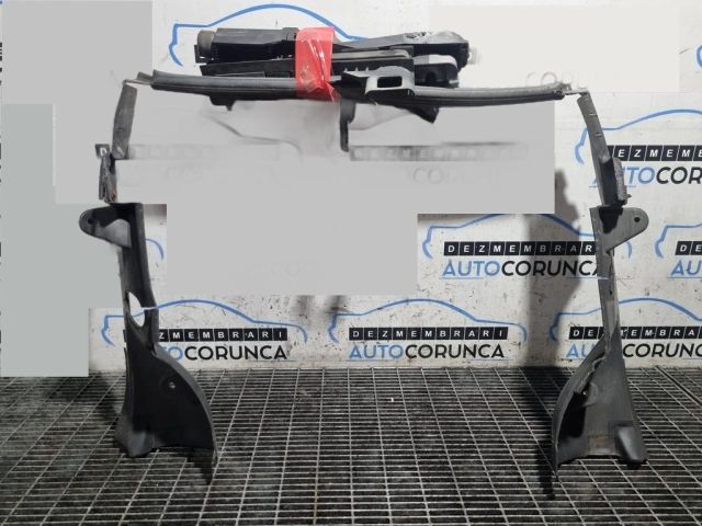 bontott BMW X3 Hűtő Légterelő