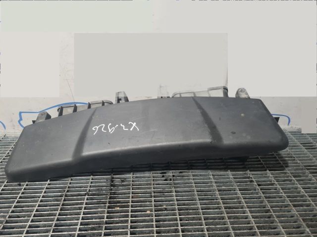 bontott BMW X3 Hűtő Légterelő