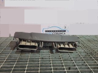 bontott BMW X3 Hűtő Légterelő