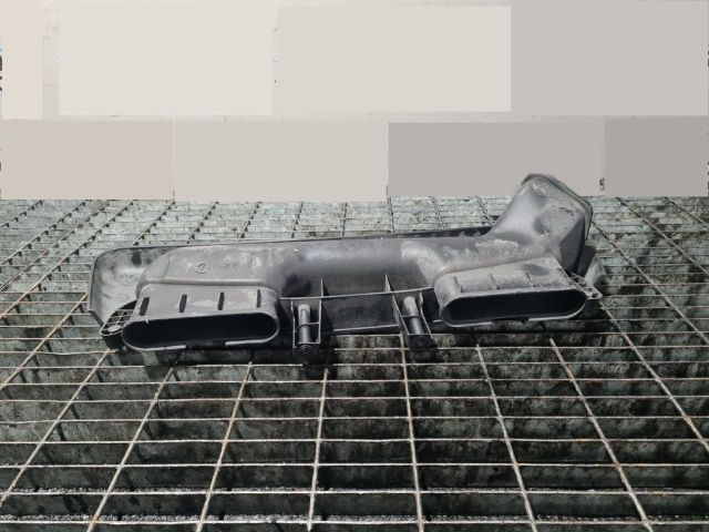 bontott BMW X3 Hűtő Légterelő