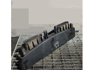 bontott BMW X3 Hűtő Légterelő