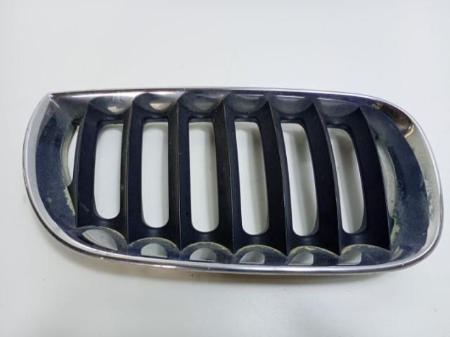 bontott BMW X3 Hűtőrács