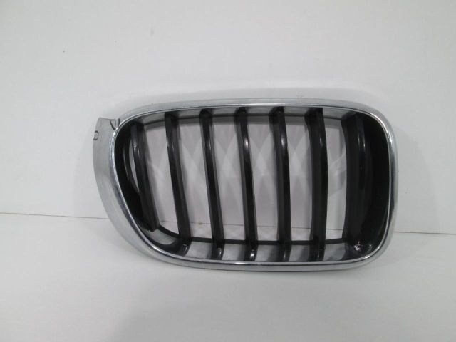 bontott BMW X3 Hűtőrács