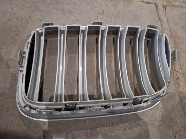 bontott BMW X3 Hűtőrács