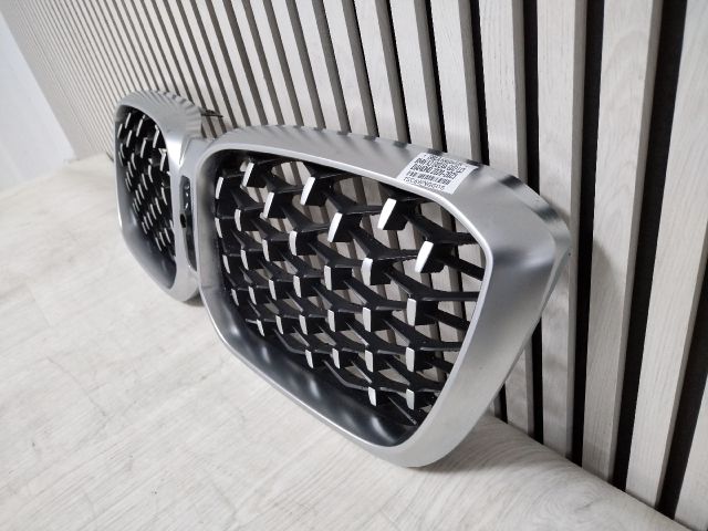 bontott BMW X3 Hűtőrács