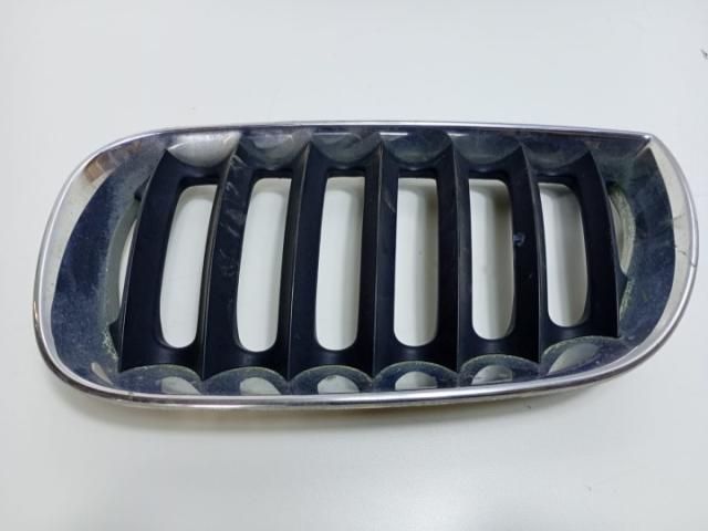 bontott BMW X3 Hűtőrács