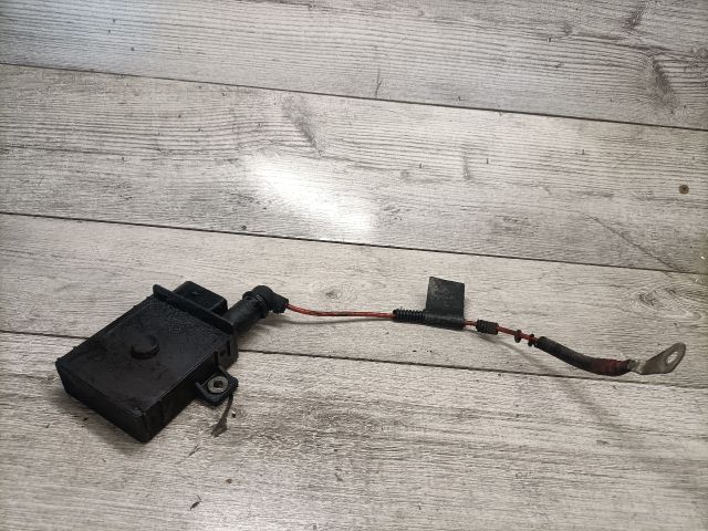 bontott BMW X3 Izzító Relé