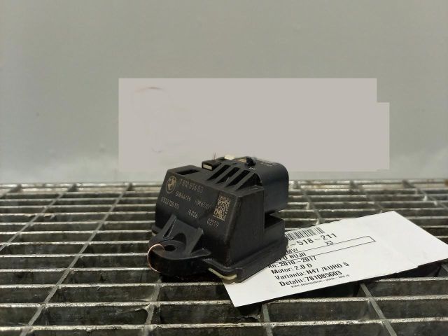 bontott BMW X3 Izzító Relé