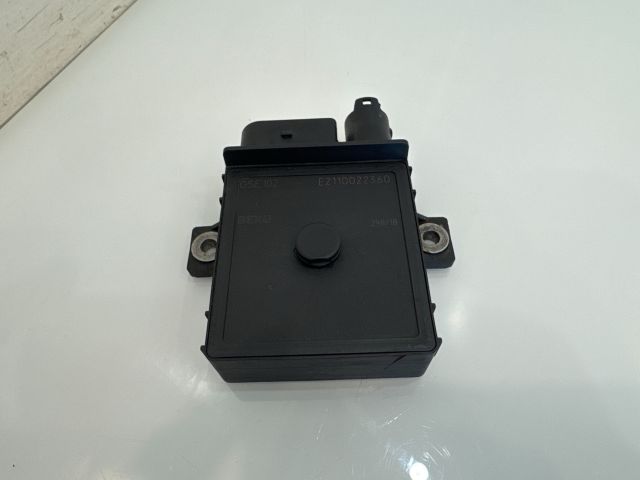 bontott BMW X3 Izzító Relé