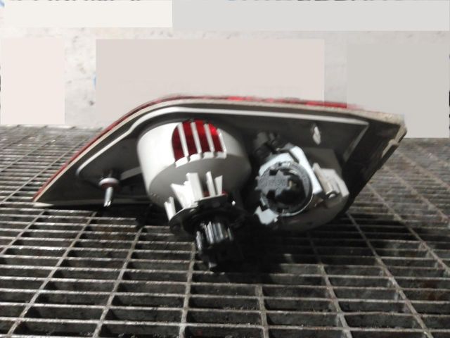 bontott BMW X3 Jobb Belső Hátsó Lámpa