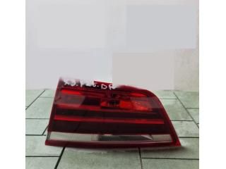 bontott BMW X3 Jobb Belső Hátsó Lámpa