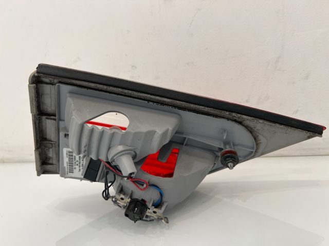 bontott BMW X3 Jobb Belső Hátsó Lámpa