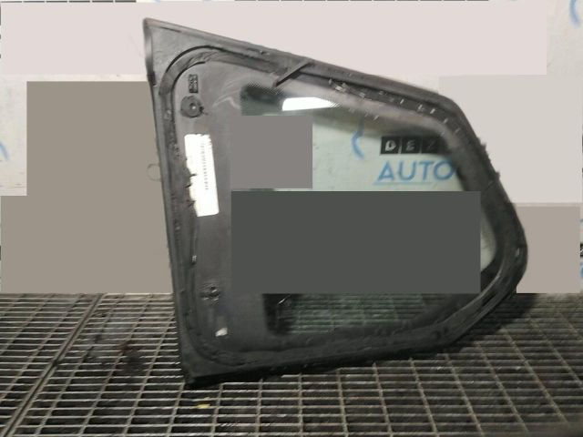 bontott BMW X3 Jobb C Oszlop Oldalablak Üveg