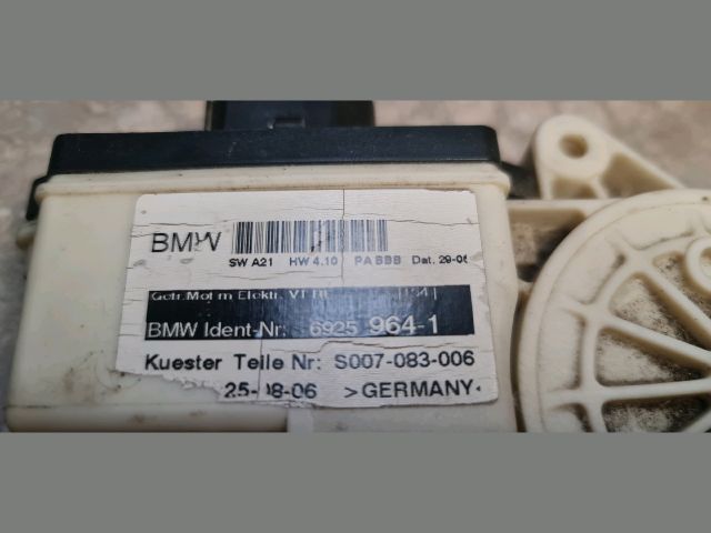 bontott BMW X3 Jobb első Ablakemelő Motor