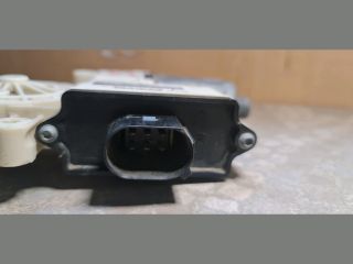 bontott BMW X3 Jobb első Ablakemelő Motor