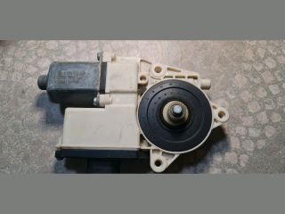 bontott BMW X3 Jobb első Ablakemelő Motor