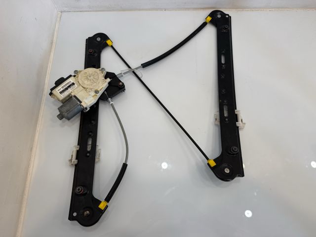 bontott BMW X3 Jobb első Ablakemelő Szerkezet (Elektromos)