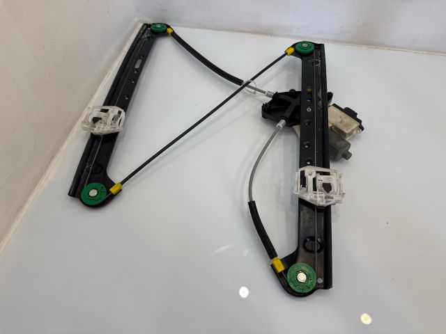 bontott BMW X3 Jobb első Ablakemelő Szerkezet (Elektromos)