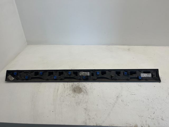 bontott BMW X3 Jobb első Ajtó Díszléc