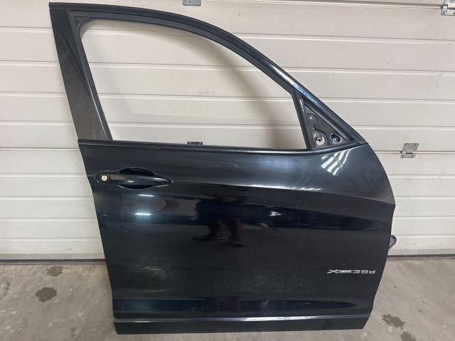 bontott BMW X3 Jobb első Ajtó (Üres lemez)
