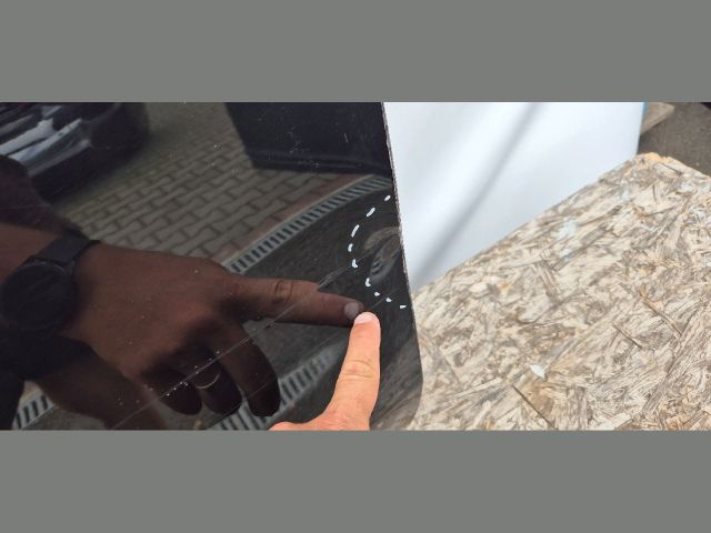 bontott BMW X3 Jobb első Ajtó (Üres lemez)