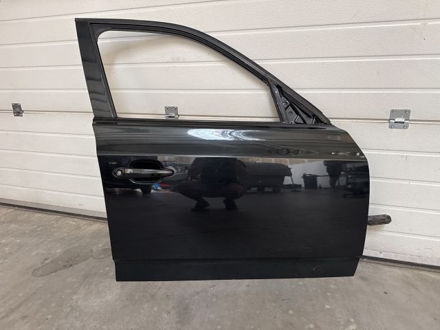 bontott BMW X3 Jobb első Ajtó (Üres lemez)