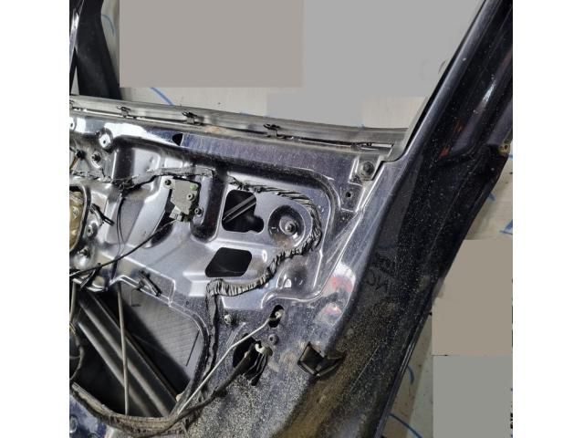 bontott BMW X3 Jobb első Ajtó (Üres lemez)