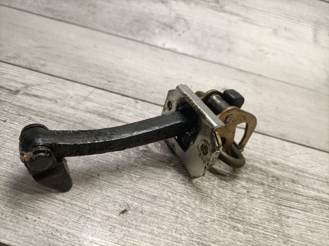 bontott BMW X3 Jobb első Ajtóhatároló