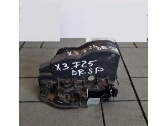 bontott BMW X3 Jobb első Ajtózár