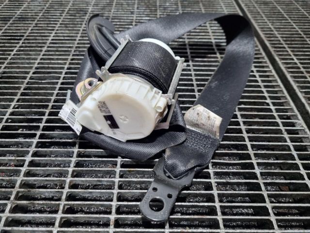 bontott BMW X3 Jobb első Biztonsági Öv