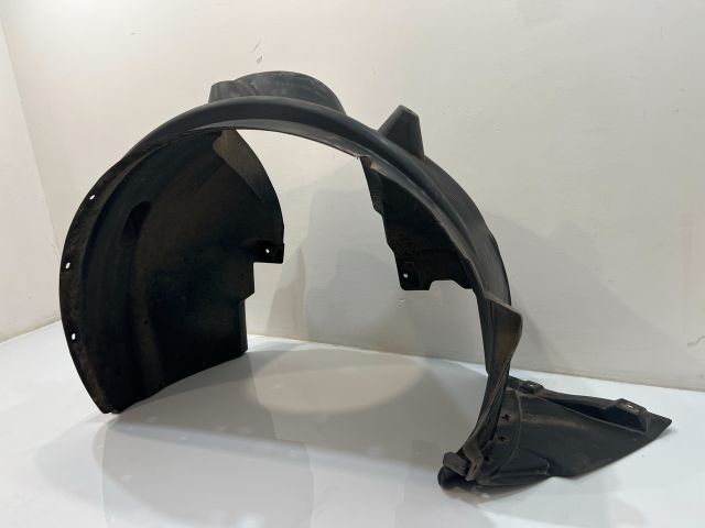 bontott BMW X3 Jobb első Dobbetét (Kerékjárati, Műanyag)