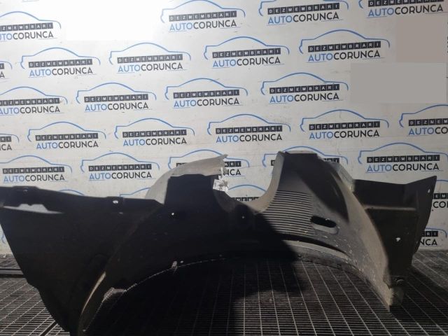 bontott BMW X3 Jobb első Dobbetét (Kerékjárati, Műanyag)